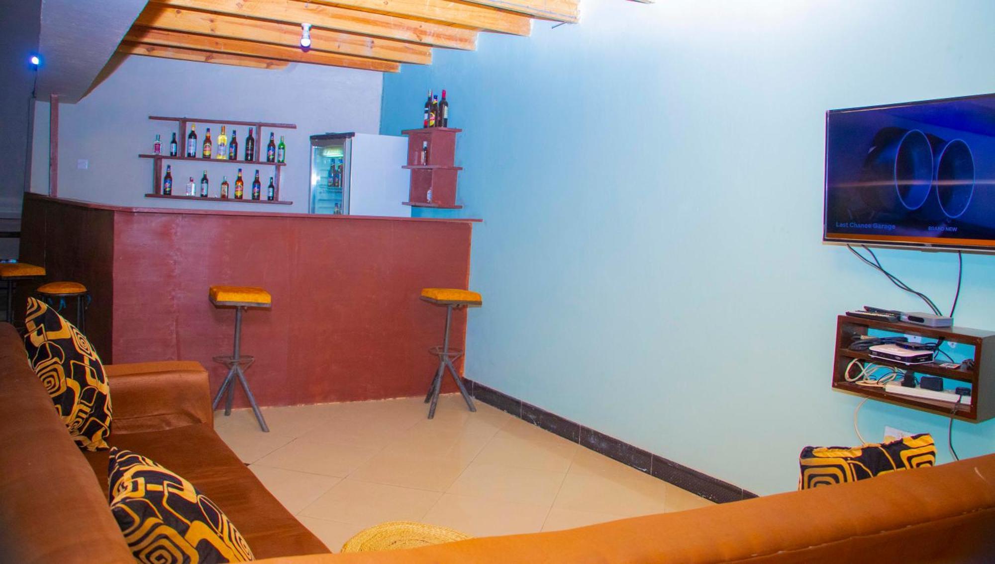Shamba Hostel Usa River Екстериор снимка
