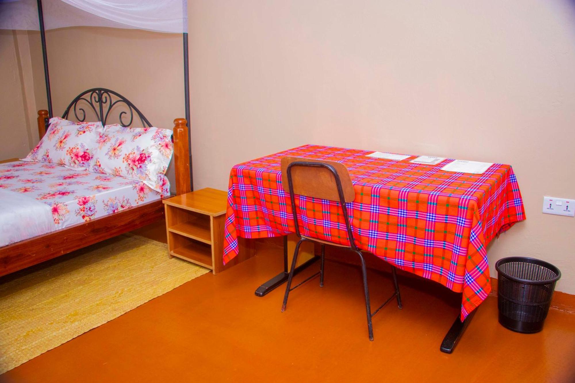 Shamba Hostel Usa River Екстериор снимка